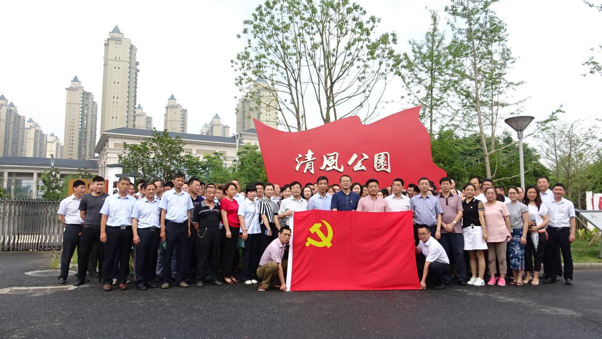 亿万28官网-追求健康,你我一起成长
