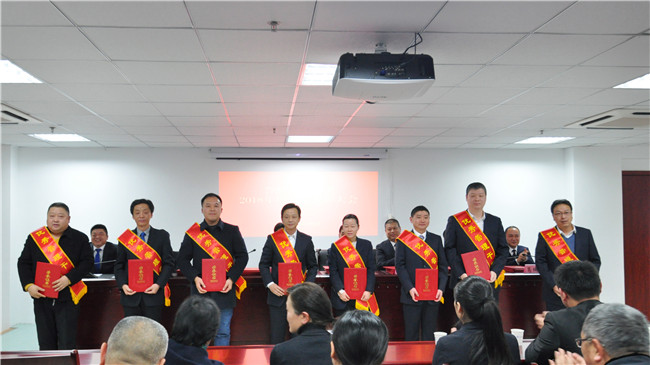 亿万28官网-追求健康,你我一起成长