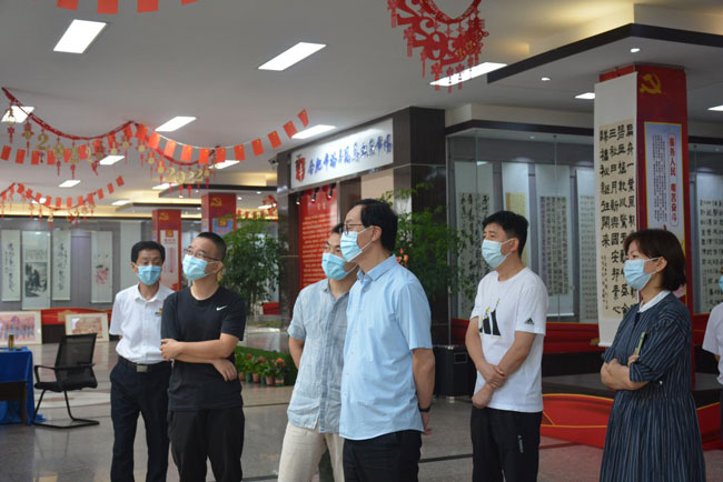 亿万28官网-追求健康,你我一起成长